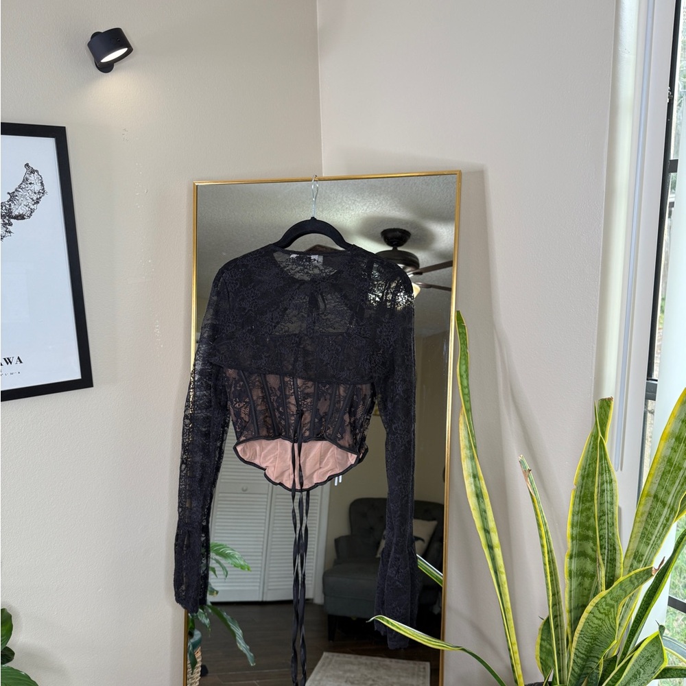 HOUSE OF CB 'Lisette' Black Lace Corset Top with Bolero - Picture 10 of 10